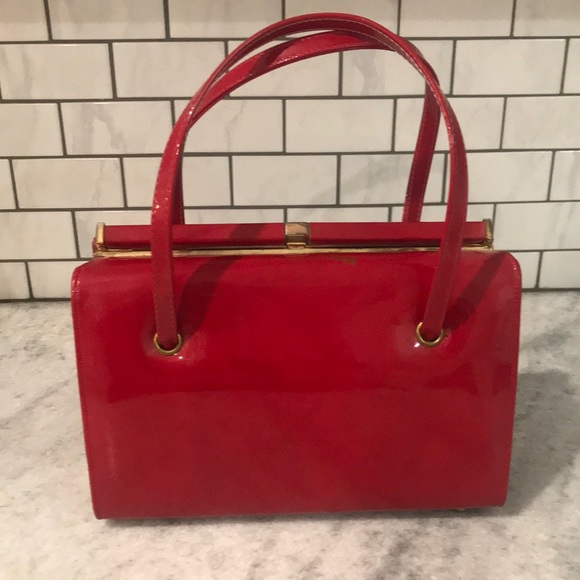 Vintage Red Patent Leather 70s Satchel Purse Womens Medium Classic Bag - Picture 2 of 12